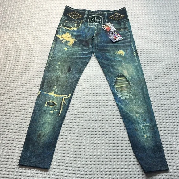 NWT Paris Angle Ripped Jean With Bedazzle Size Small - Picture 1 of 17